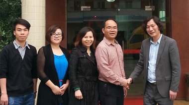 我們找中擂公司為多奇設計品牌形象、宣傳工具等一系列的項目，希望通過重新包裝讓多奇的品牌形象更加鮮明。中擂團隊的服務水平和設計水平都很不錯，在同行中應該是處于上游的。